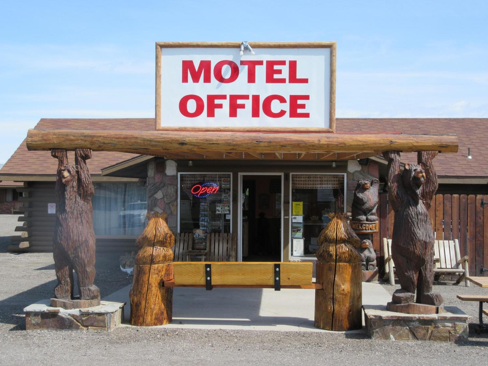 Big Bear Motel Cody Εξωτερικό φωτογραφία