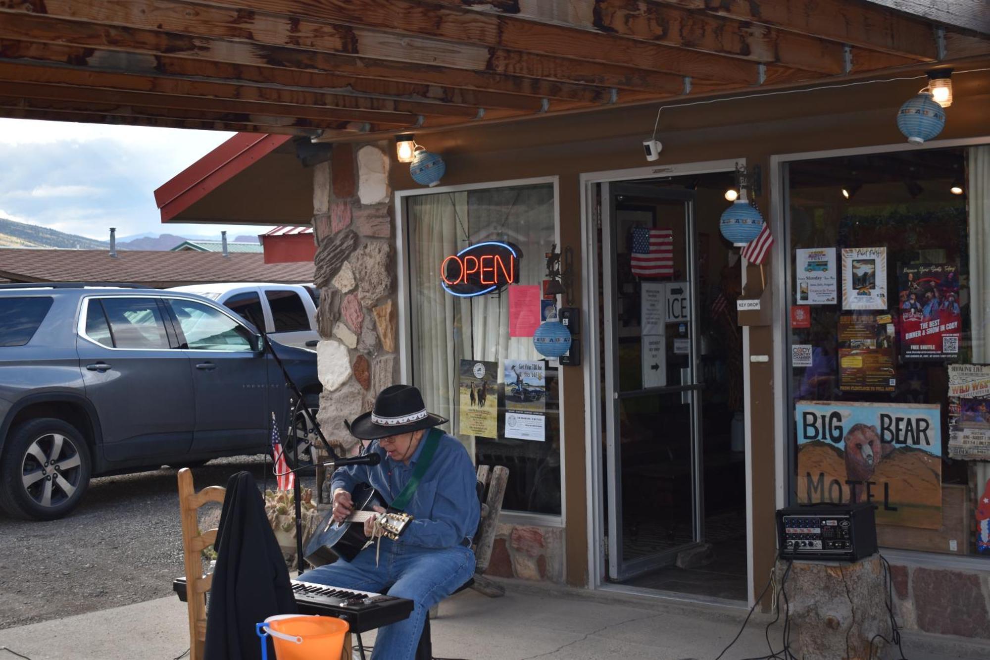 Big Bear Motel Cody Εξωτερικό φωτογραφία