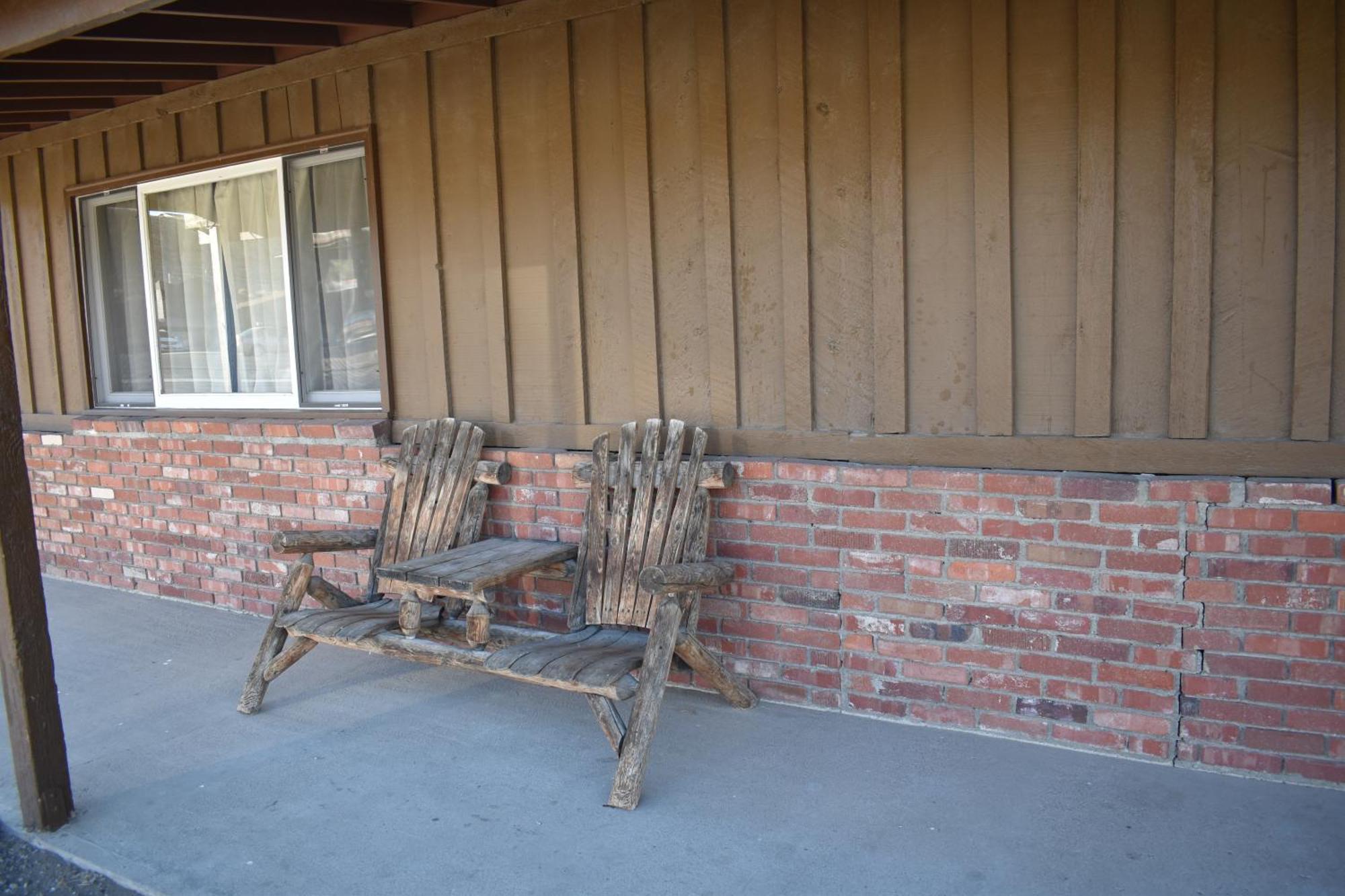 Big Bear Motel Cody Εξωτερικό φωτογραφία