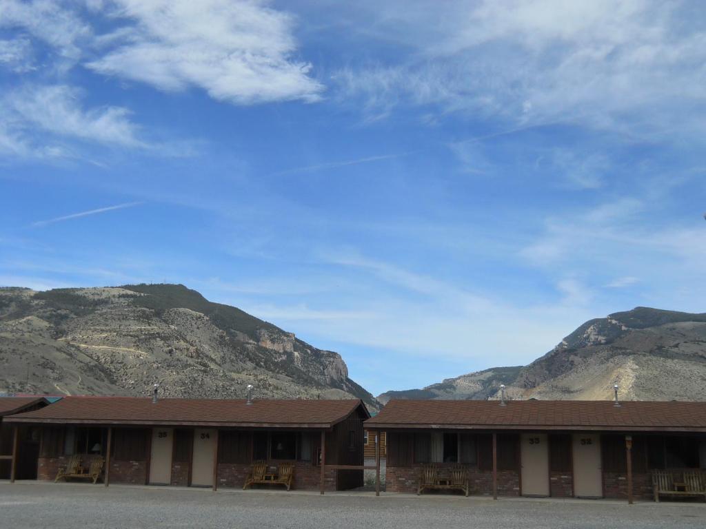 Big Bear Motel Cody Εξωτερικό φωτογραφία